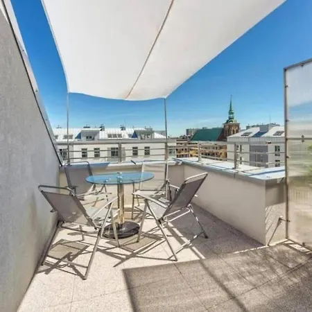 Close-central - One Bedroom With Balcony - Center - Sb12 Gdansk
